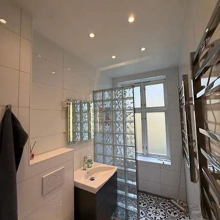 Appartement Stor Ved Slottsparken Oslo
